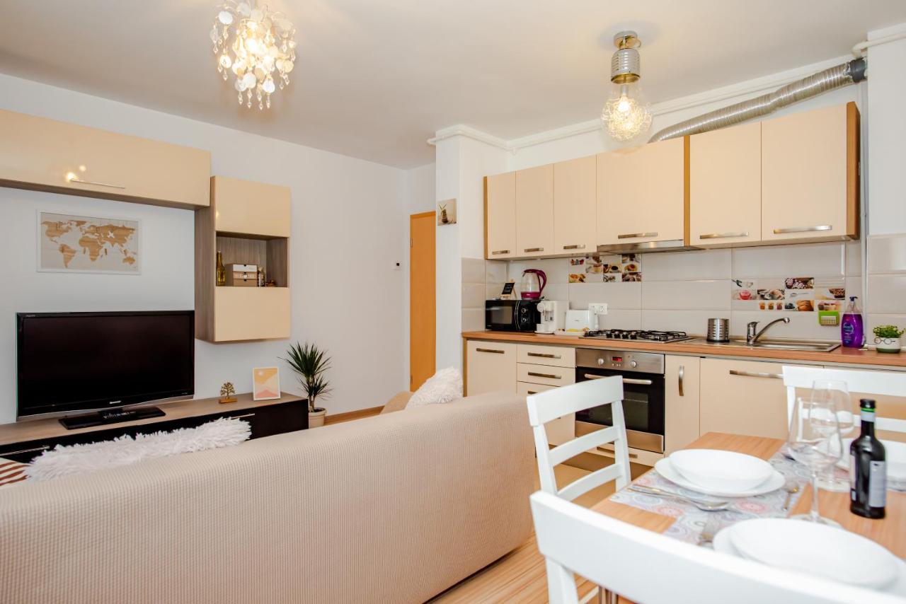 Lilibeth Apartments Брашов Экстерьер фото