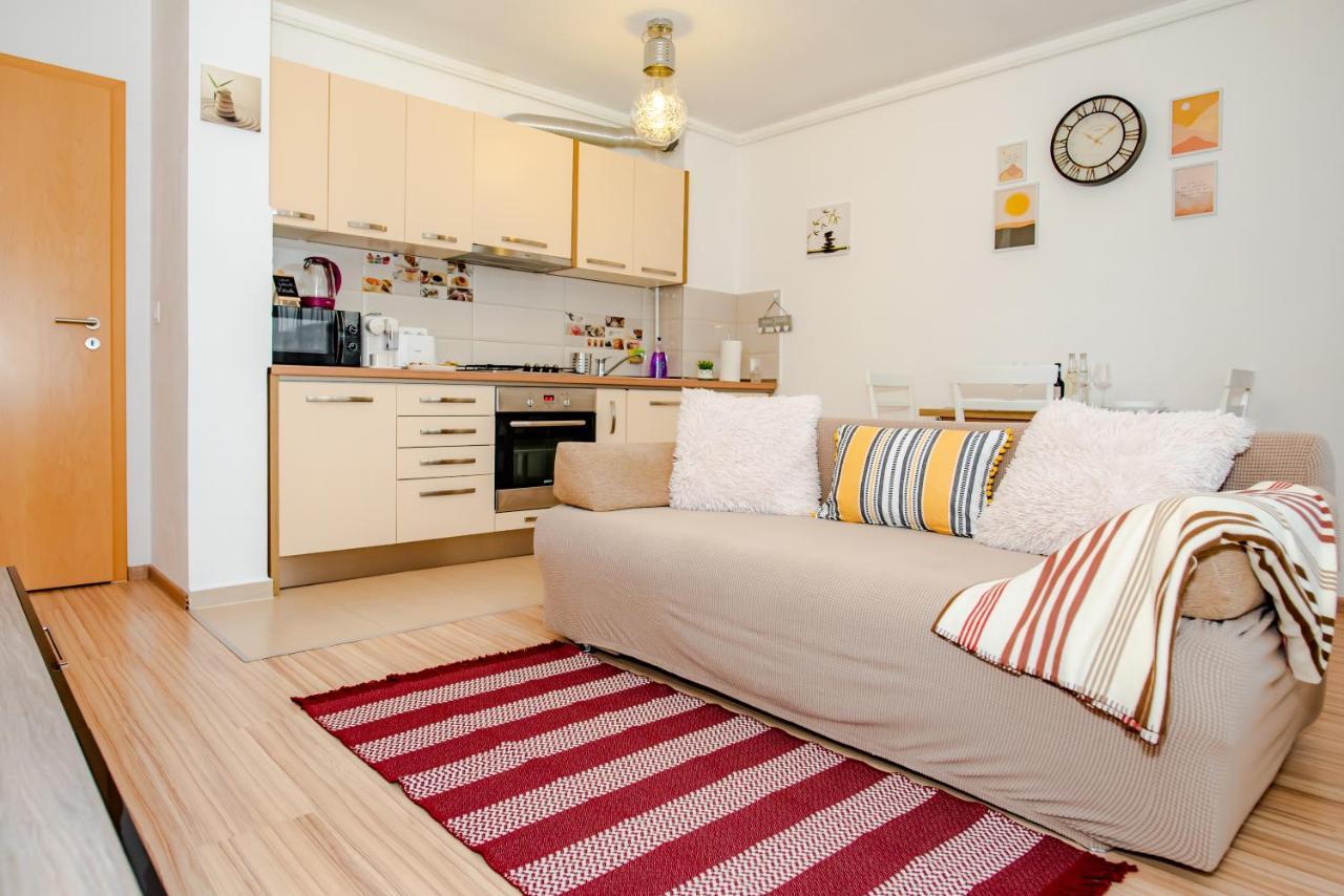 Lilibeth Apartments Брашов Экстерьер фото